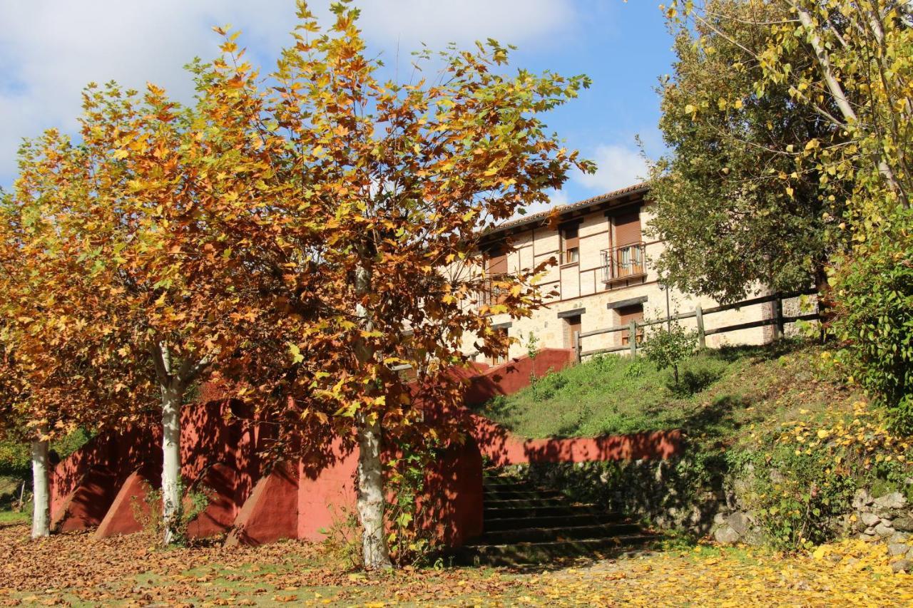 Hostel El Lago, Caceres Хараис-де-ла-Вера Экстерьер фото