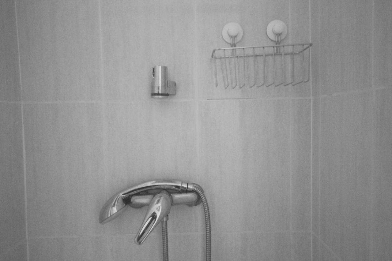 Hostel El Lago, Caceres Хараис-де-ла-Вера Номер фото